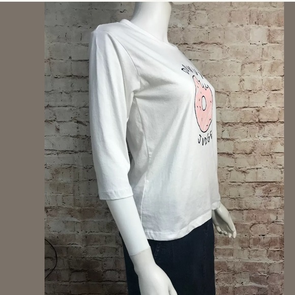 5/$15 Shirt Medium Fitted Donut Judge Tee - Picture 8 of 8